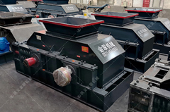 2PGC400X400雙齒輥破碎機發貨圖片_發往廣西百色_破碎錳礦